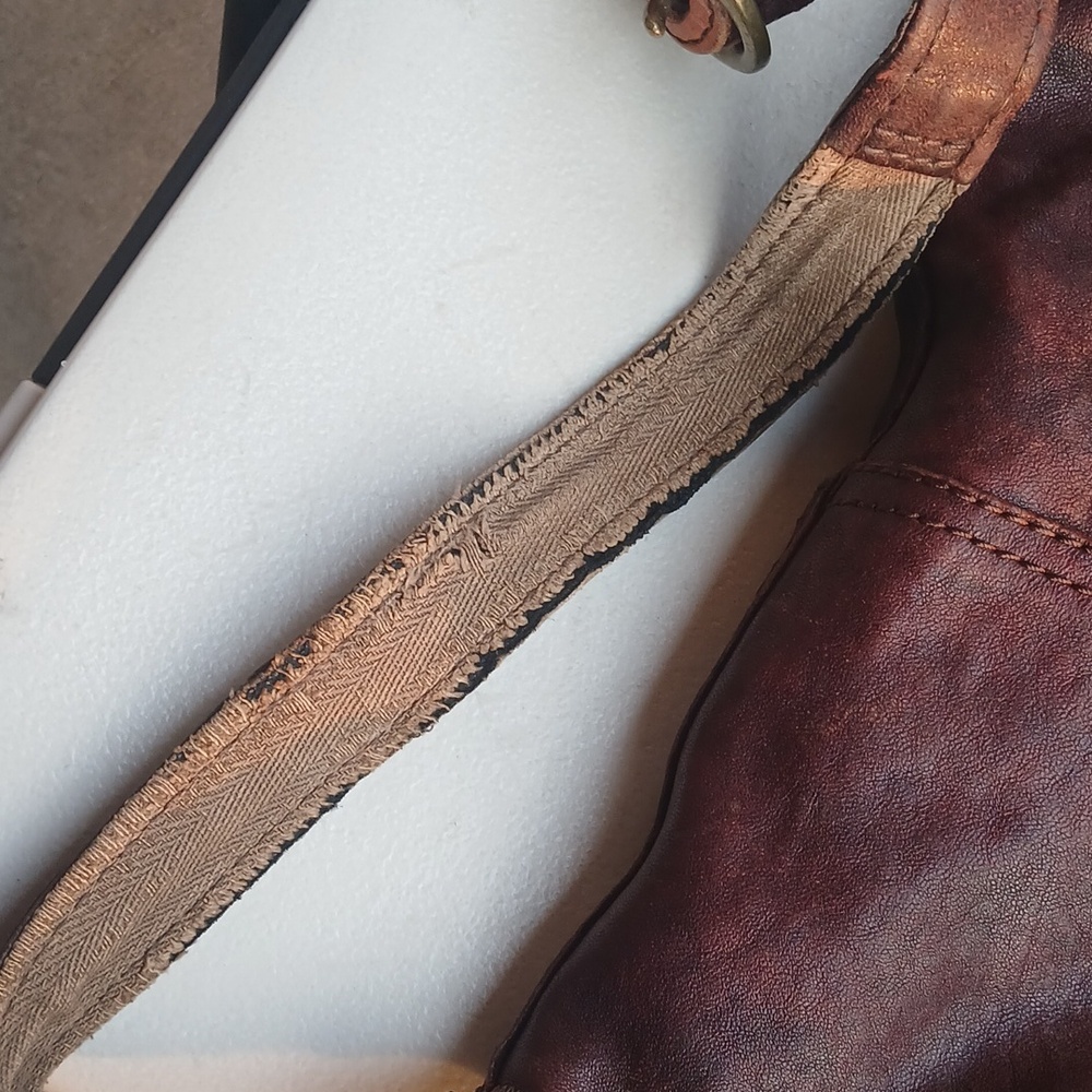 Lucky Brand "Stash" Bag Pre-owned Distressed Chunky Leather - Picture 5 of 16